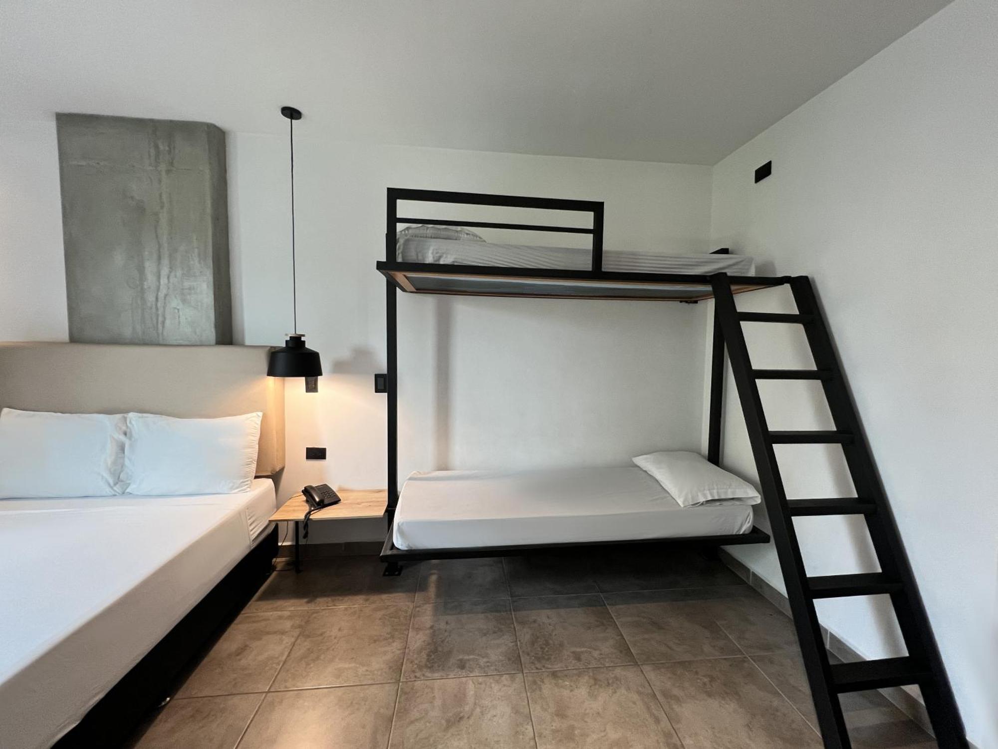 Apartahotel Medellín Buitenkant foto