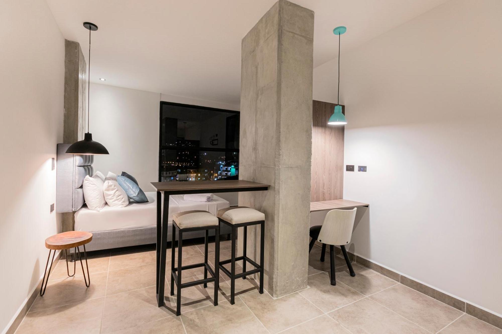 Apartahotel Medellín Buitenkant foto