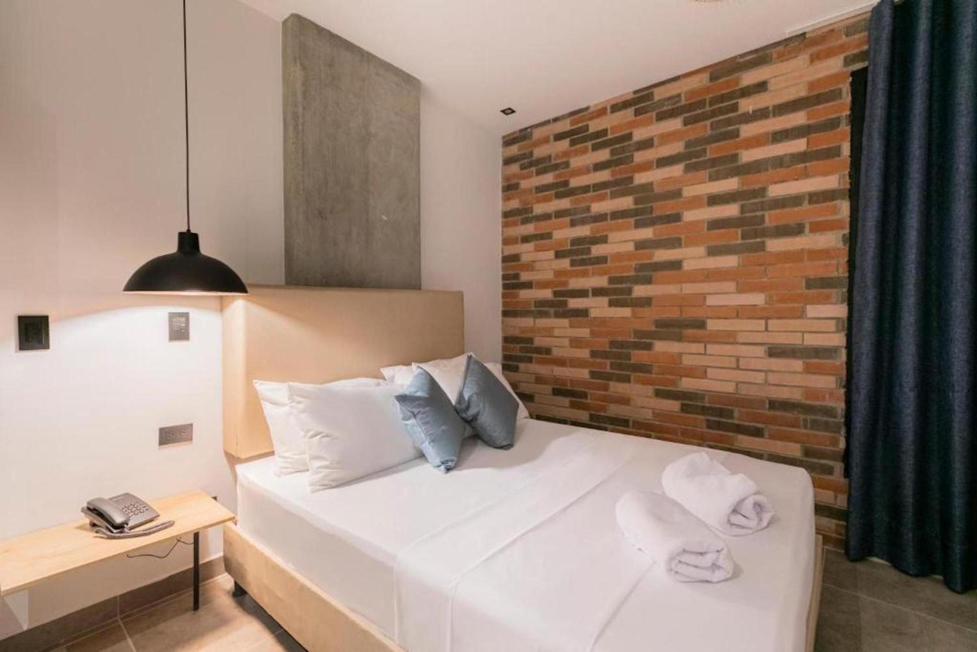 Apartahotel Medellín Buitenkant foto