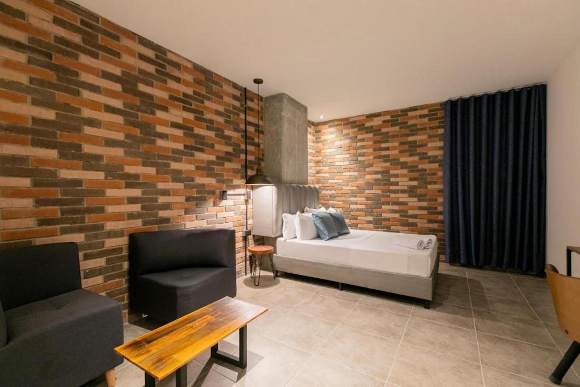 Apartahotel Medellín Buitenkant foto