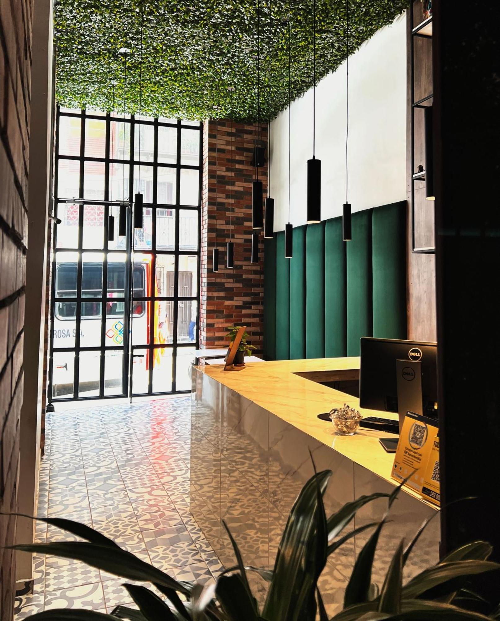Apartahotel Medellín Buitenkant foto